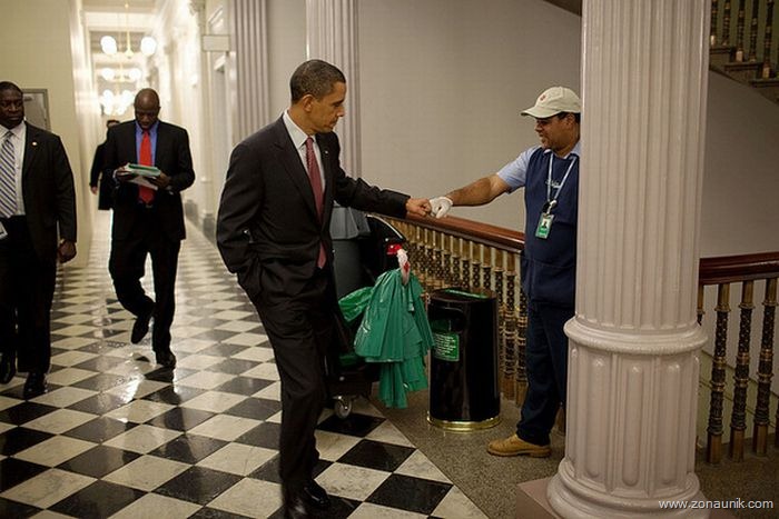 [Salam tinju obama (9)[4].jpg]