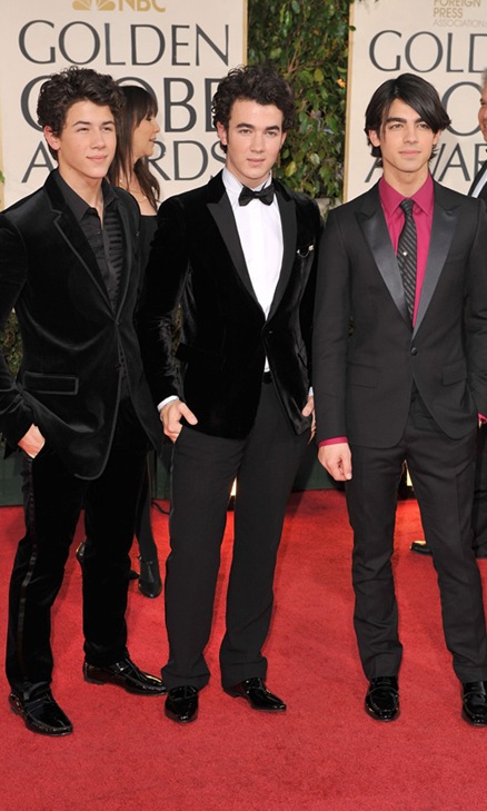 [jonas-brothers-globes-1119-2[4].jpg]