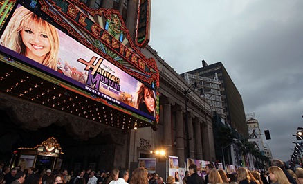[11_theater[4].jpg]