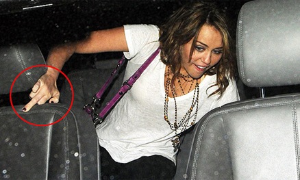 [gesto miley milocuradeamor[4].jpg]