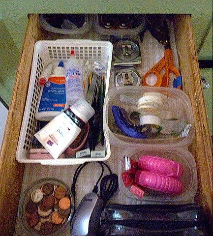 [Junk drawer clean out 004[5].jpg]