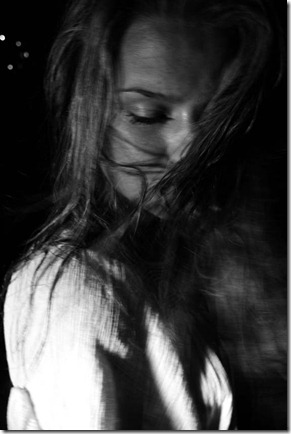kirsti light paint 097