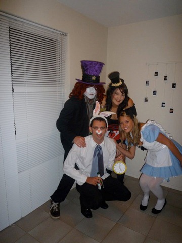 [aliceinwonderland5.jpg]