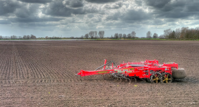 P1060700_694_695_696_697_698_699_tonemapped.jpg