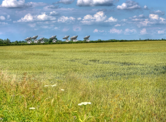 P1130820_14_15_16_17_18_19_tonemapped.jpg