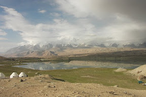 Lac Karakul