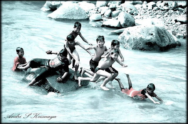 http://lh6.ggpht.com/_bY8lkq00egw/S_dkW-STJEI/AAAAAAAADVA/SQDjYtETk6I/s640/6bc1ce674acfdb8cd645e632aeee5a33.jpg