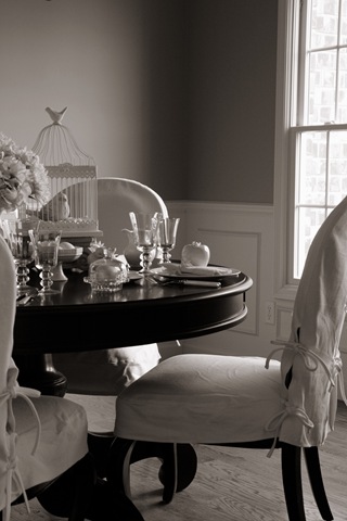 [whitetableH[7].jpg]