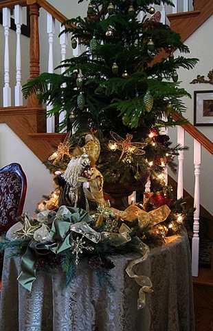 [christmaspotpourri6A15.jpg]