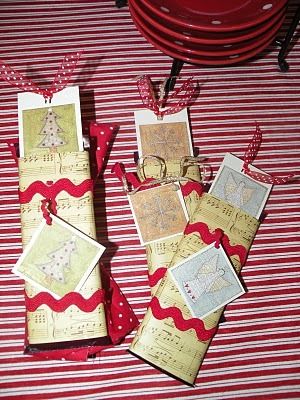 [deck_the_halls_christmas_064[9].jpg]