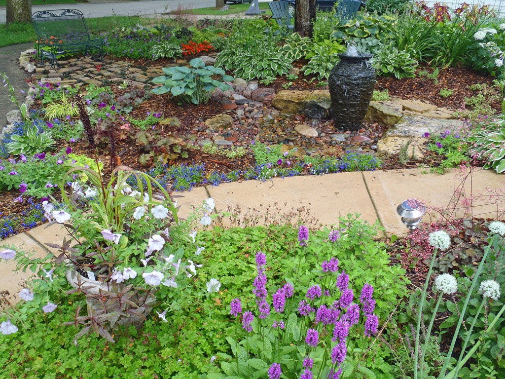 [June-Water-Feature4.jpg]