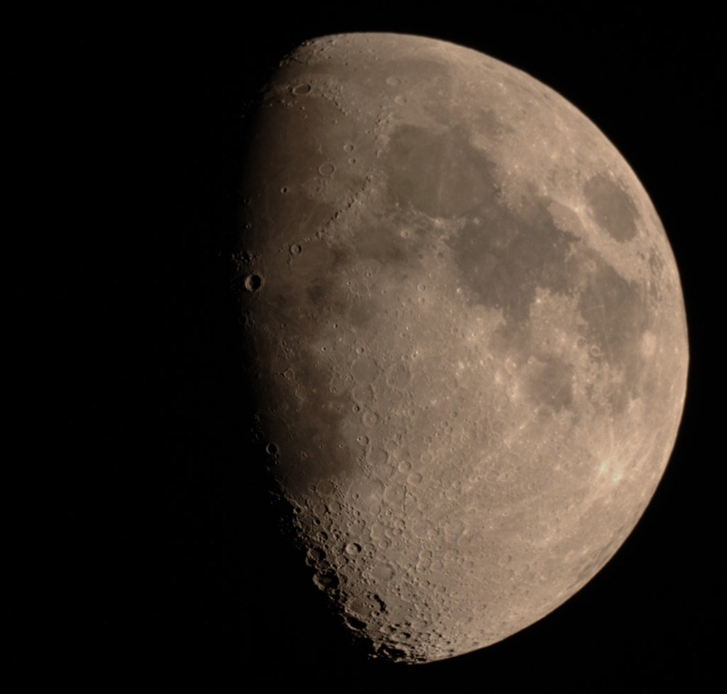 [Moon 15 11 2010[3].jpg]