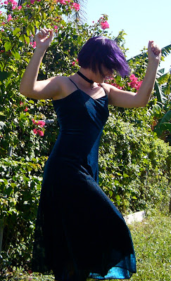 Twilight Halloween costume by the Bionic Beauty blog Twilight Halloween costume by the Bionic Beauty blog