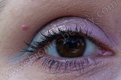 Pink, bronze and green spring eyeshadow look