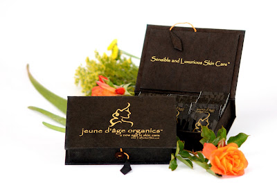 Bionic Beauty blog review - Jeune D'age Organics skin care anti-aging serum