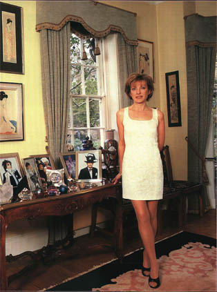 freddie mercury and mary austin