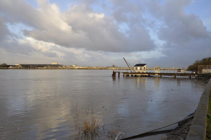 (AJOUT) HDR : Garonne prete à sortir de son lit _DSC0125