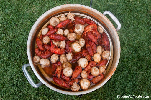 Crawfish+boil+pot