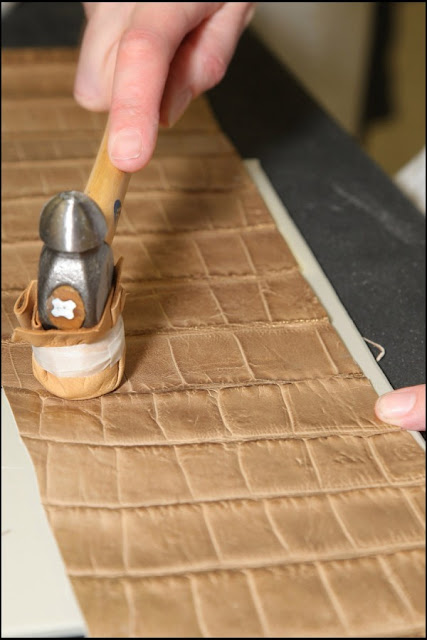 Chanel-Bag-makingof-4-600x900.jpg