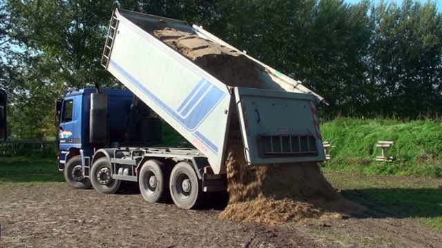 [20100922110539(1)[3].jpg]