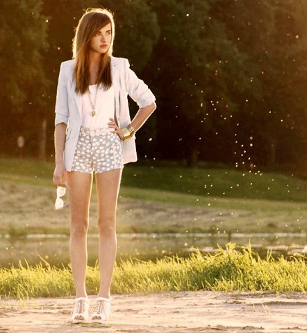 [661098_juliett_k[3].jpg]