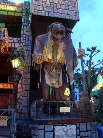 [Vrijthof fair 6[3].jpg]