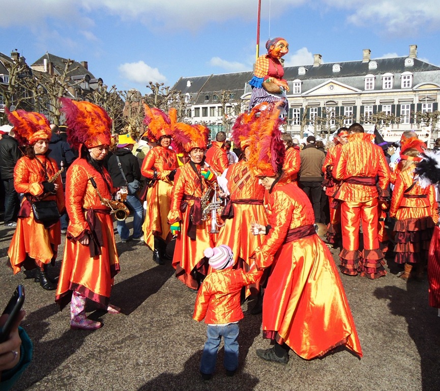 [2011 Carnivale Faces Maastricht DRH 15[4].jpg]