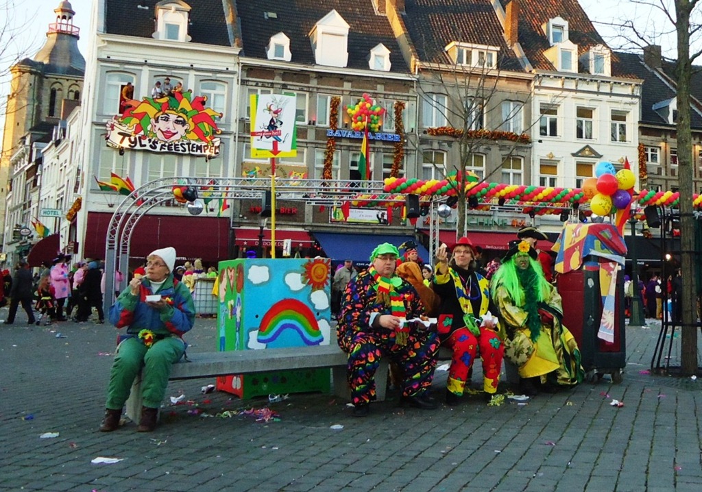 [2011 Carnivale Faces Maastricht DRH 31[4].jpg]