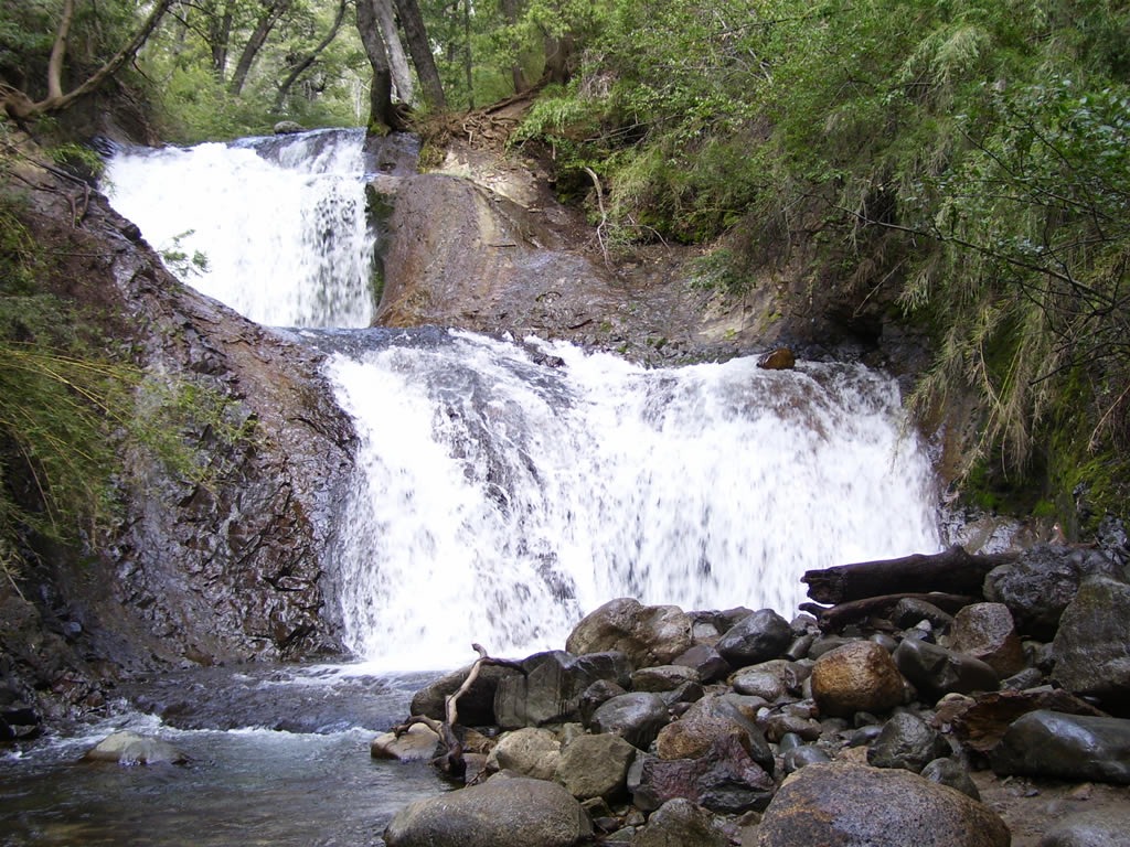 [cascada de los duendes[2].jpg]