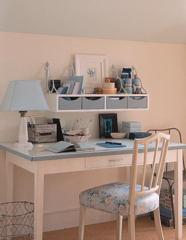 http://lh6.ggpht.com/_cHnXDLjHkfU/TYtf9Y2NU9I/AAAAAAABnDs/3UwxIruBghA/kevin_sharkey_september_2000_blue_office.jpg?imgmax=800
