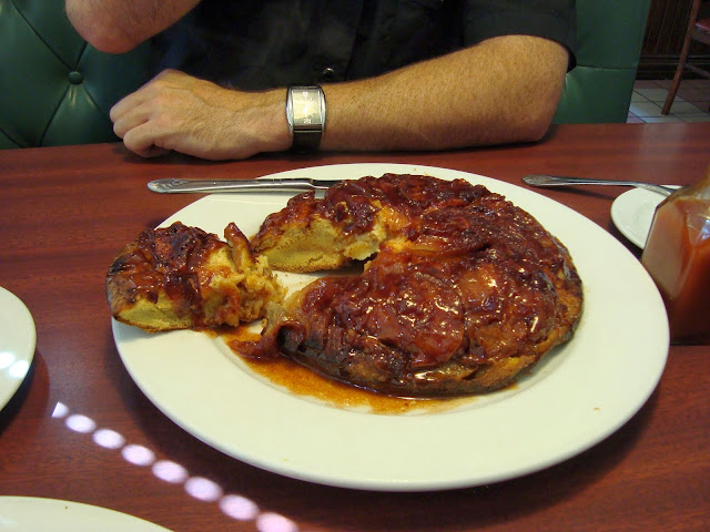 apple pancake inside