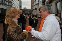 2010 02 13 Publieksactie centrum met Charlie Aptroot 032.jpg 2010 02 13 Publieksactie centrum met Charlie Aptroot 032.jpg