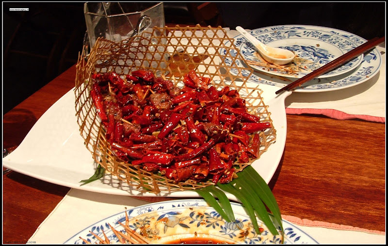 IMAGE: http://lh6.ggpht.com/_cYmfRMewE4Q/SWZ581x4c7I/AAAAAAAAJSs/ERX-v0Wn05I/s800/first%20time%20chicken.jpg