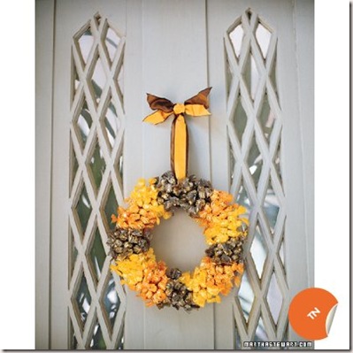Halloween-Decorating-Wreath_597ED216-TN-orange