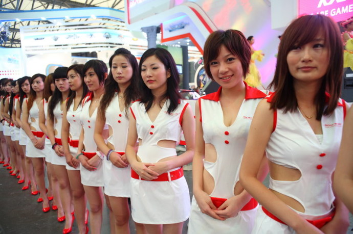 美眉日报 58c379f7t718906faf33b ChinaJoy 2009 盛大展台ShowGirl实拍