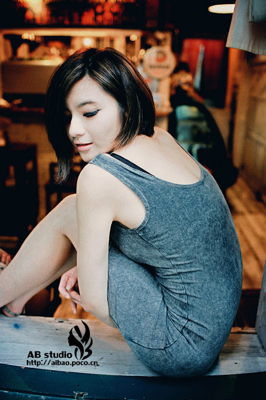 美眉日报 259346020090807160829026 Sixty 寂寞侵袭