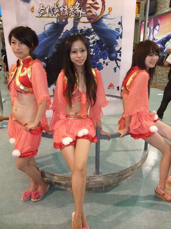 美眉日报 DSCF1171 ChinaJoy 2009 美眉~波波女人网版本~3