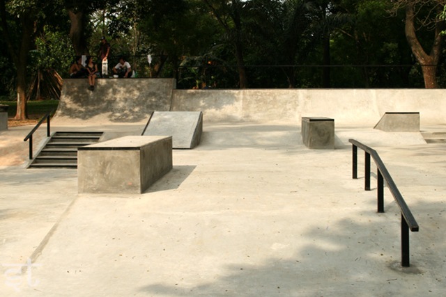 [Taman-Mini-Skatepark-7[3].jpg]