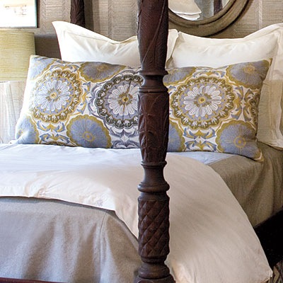 anthropologie-pillow-l