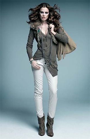 [Moda Stradivarius 2009 a[5].jpg]