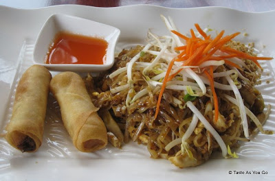 Lunch Special at Sushi Siam in Long Island City, NY - Photo by Taste As You Go