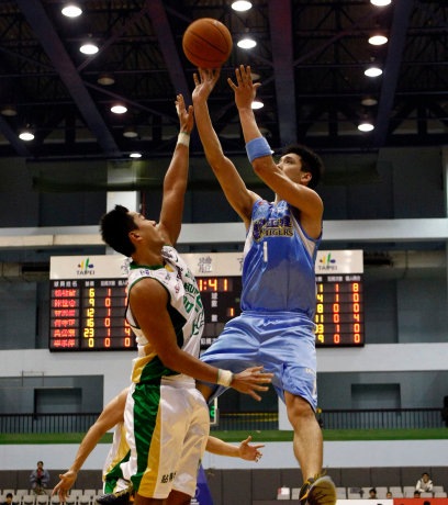 [09032027sbl[2].jpg]