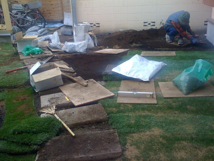 [199799_10150122866868757_542023756_6574430_8035354_n[5].jpg]