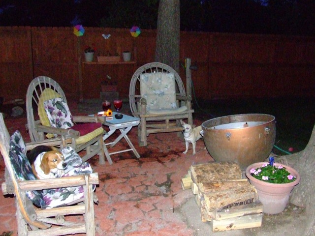 [firepit2.jpg]