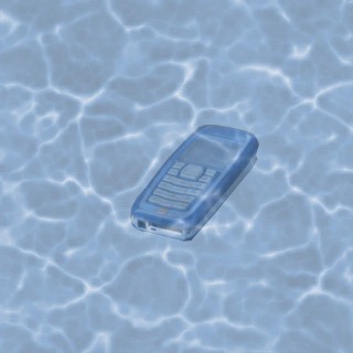 [phone-underwater[2].jpg]