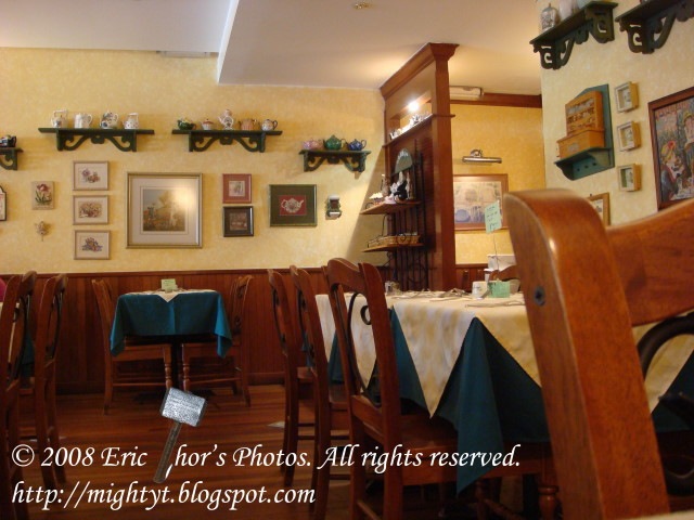 [DSC00294 640 x 640[3].jpg]