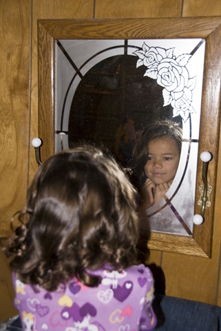 [kale'amirror[5].jpg]