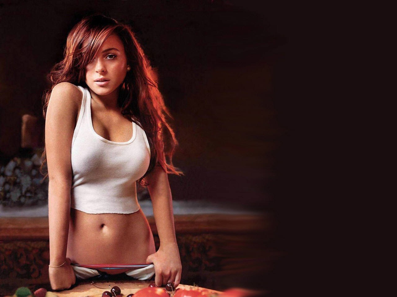 [lohan1280x96062.jpg]
