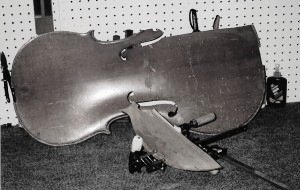 [broken cello[7].jpg]