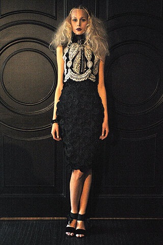 [Naeem Khan00260m[2].jpg]